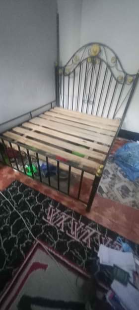 A picture of Kitanda na godoro