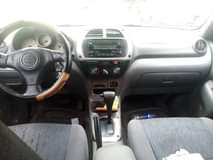 A picture of Very clean and fairly used Toyota Rav 4 03 model
