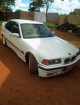 classifieds/cars bmw