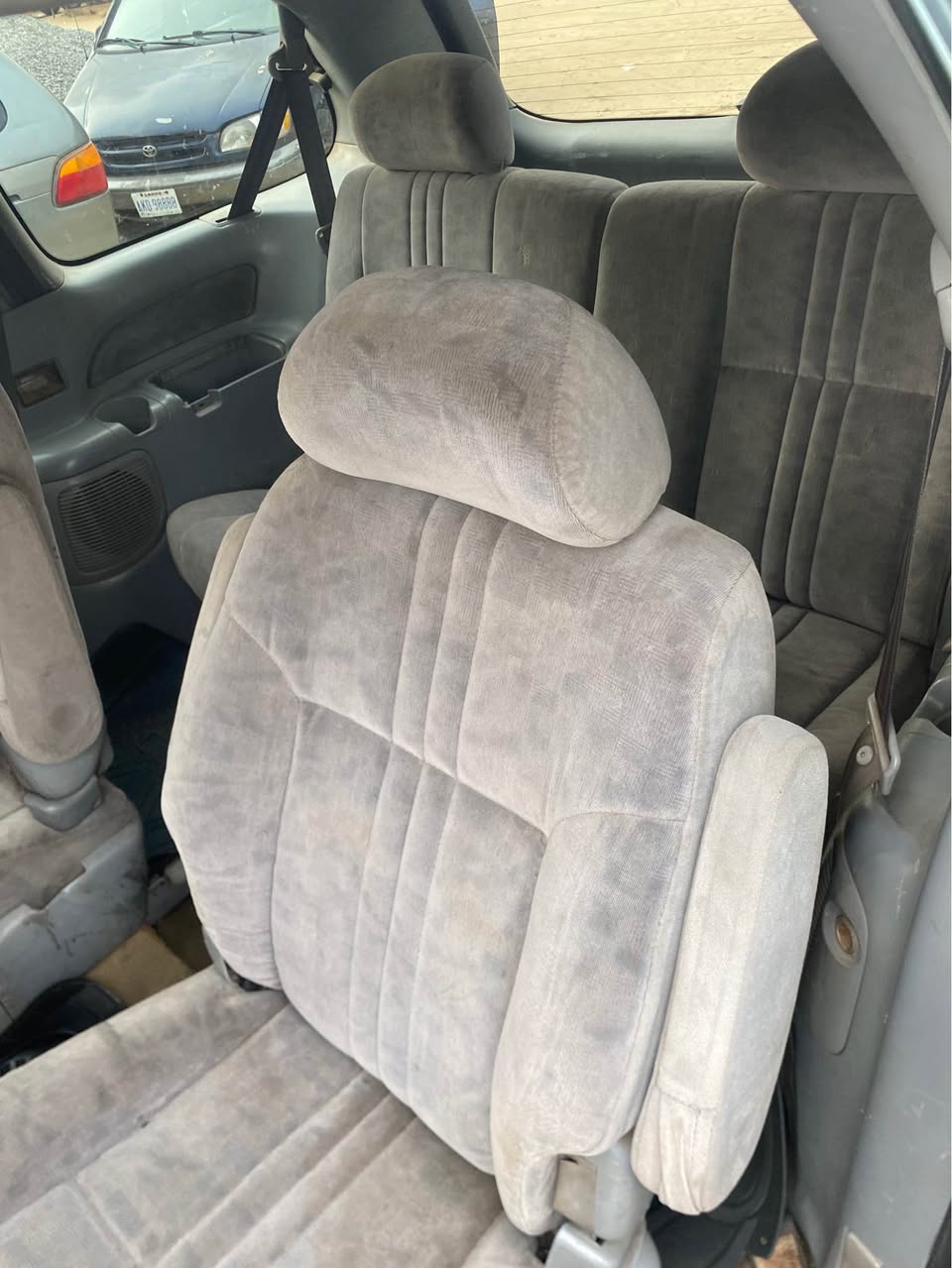 A picture of AWOFF deal for Toyota sienna 02 available for todays deal