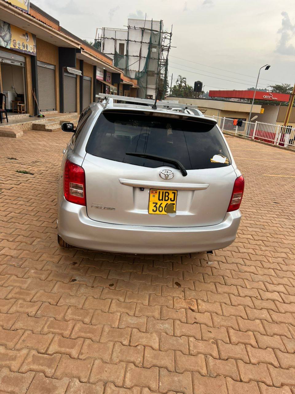 A picture of Toyota fielder 23m push to start