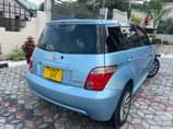 A picture of TOYOTA IST