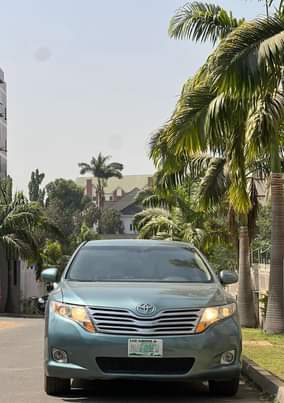 A picture of BELGIUM STANDARD 2010 MODEL TOYOTA VENZA V4 IN GOOD CONDITION
