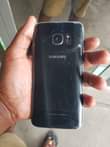 A picture of Samsung s7
