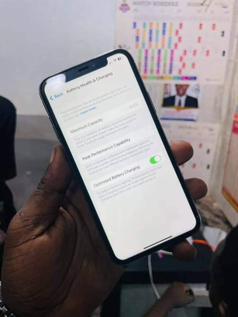 A picture of IPhone 11 Promax