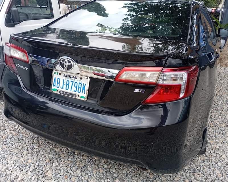 A picture of 2013 Toyota Camry sharpest grade