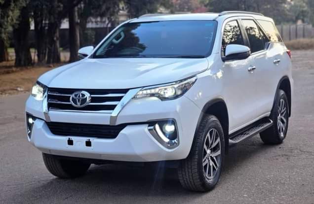 used toyota fortuner