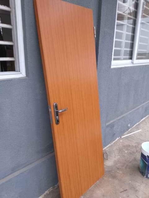 GHANA -.