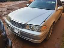 A picture of 2001 Toyota Mark II musoota Toyota Mark II musoota