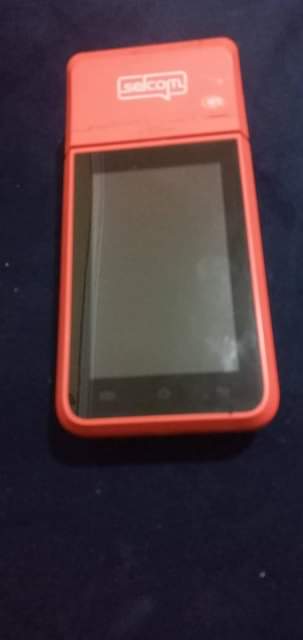 A picture of EFD machine na Celcom machine