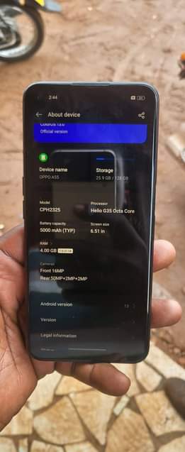 A picture of Oppo a55