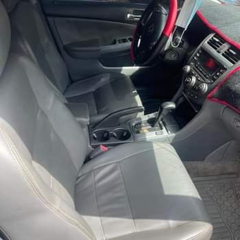 A picture of 2004 HONDA ACCORD V6 ENGINE