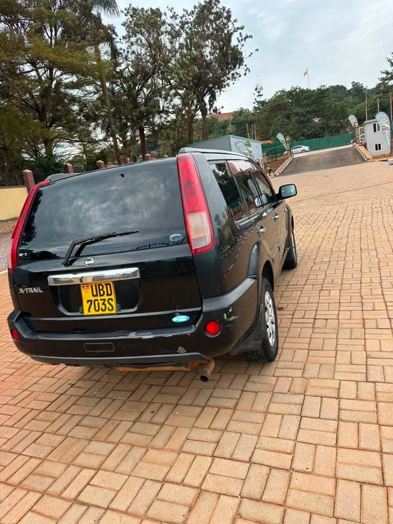 A picture of Nissan Xtrail 14m 0706145834