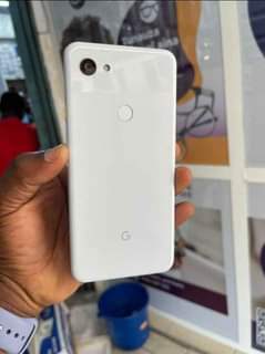 A picture of Google pixel 3a xl