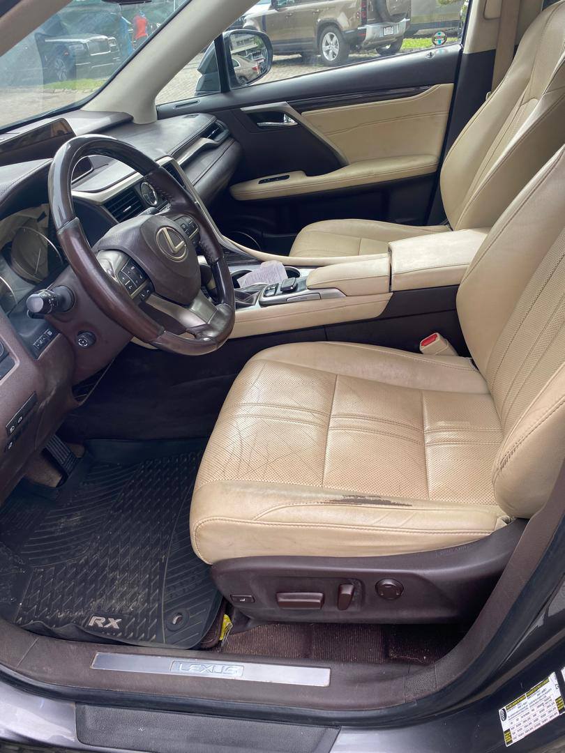 A picture of Good Deal 2017 Neatly used Rx350 2023 entry Total accident