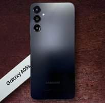 A picture of SAMSUNG GALAXY A SERIES
