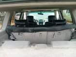 A picture of Toyota Highlander 05 3 row first body