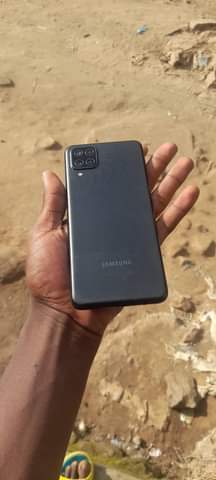 samsung a12