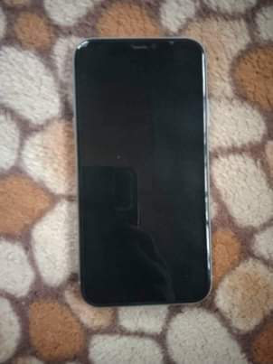 A picture of Iphone 11