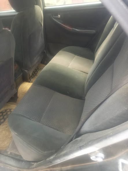 A picture of Awoof Deal 2006 Toyota Corolla