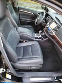 A picture of 2016 Toyota Highlander