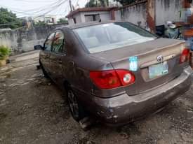 A picture of 2004 Toyota Corrolla