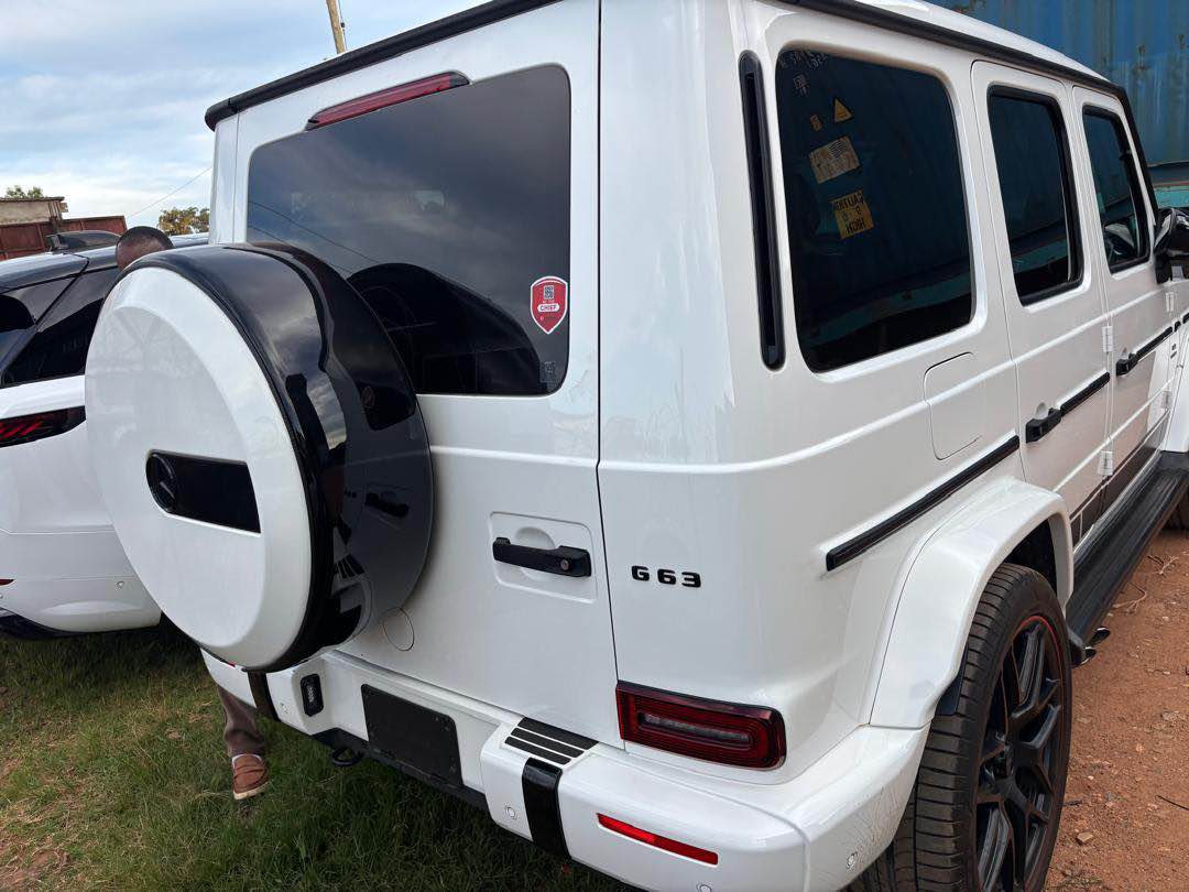 A picture of G63 AMG 2021 GREAT RIDES 256703224883 Importers Delaers