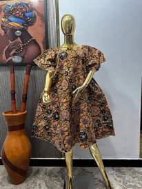 A picture of Dress