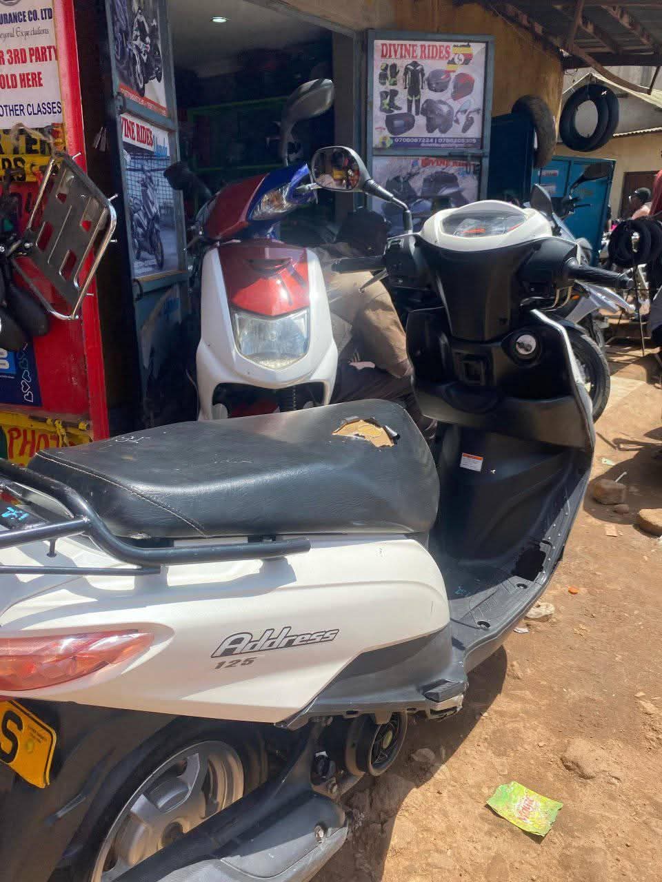 A picture of 2023 Suzuki swash