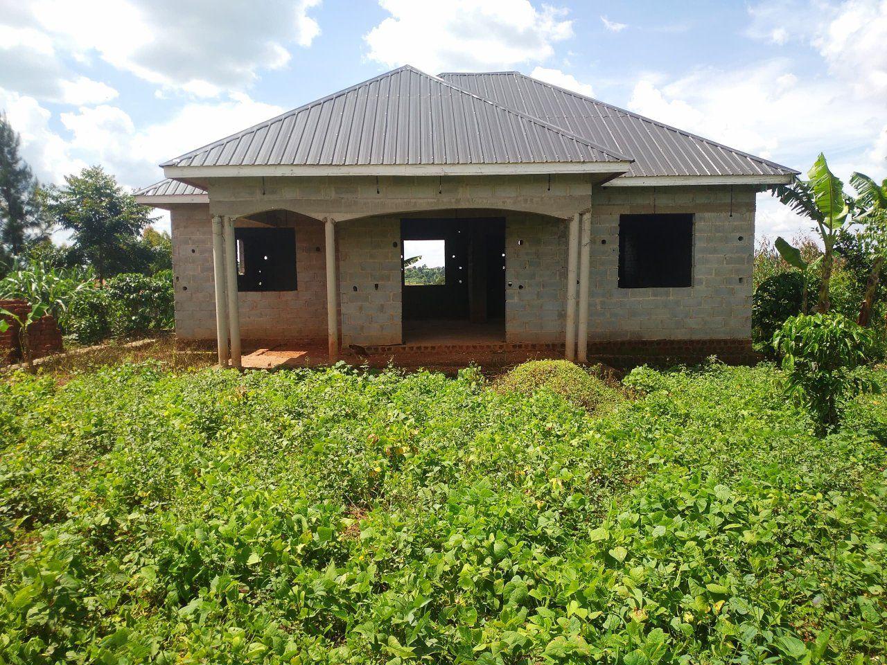 houses matugga