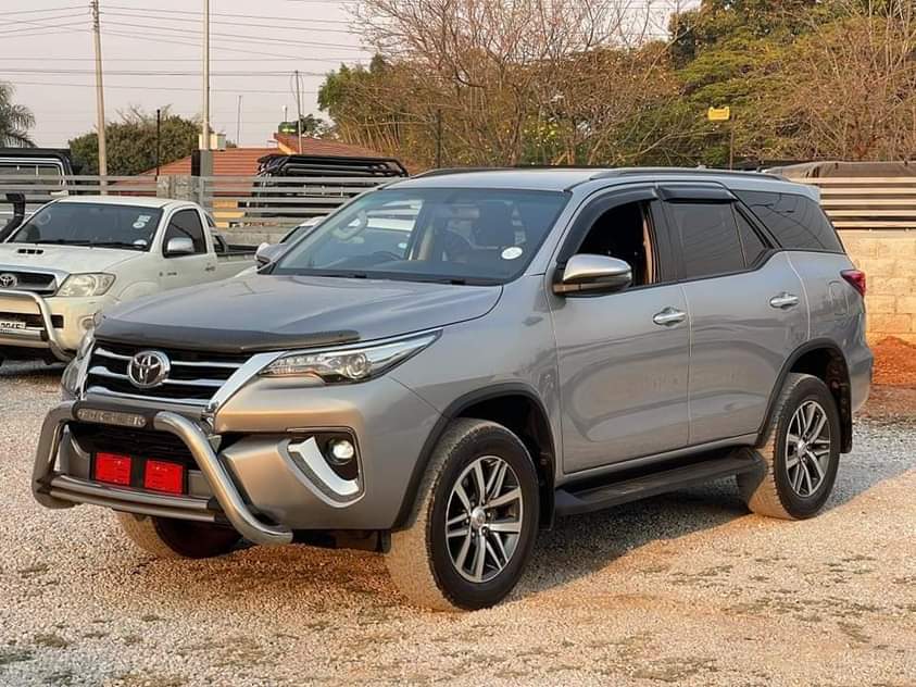 used toyota fortuner