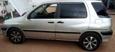 A picture of 1998 TOYOTA 1998 14