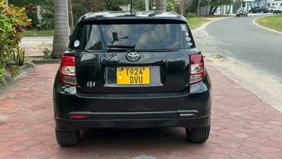 used toyota ist