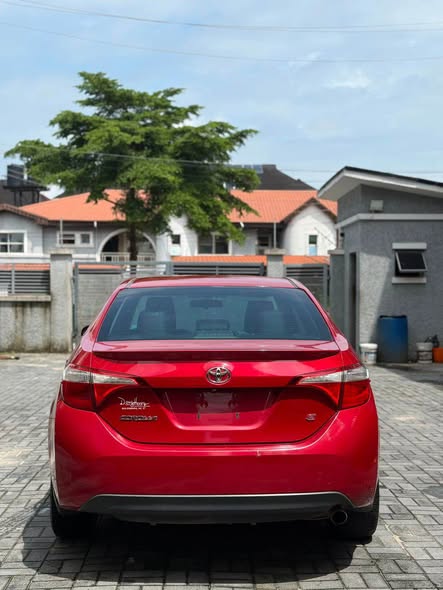 A picture of Toyota corolla