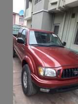 A picture of Toyota Tacoma pickup for sale at Lagos state 700 000