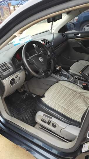 A picture of 2009 JETtA Volkswagen