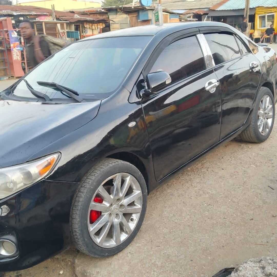A picture of Toyota Corolla 2012