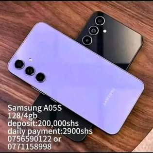 A picture of Samsung phones