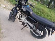 A picture of Boxer 125