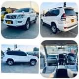 A picture of TOYOTA PRADO