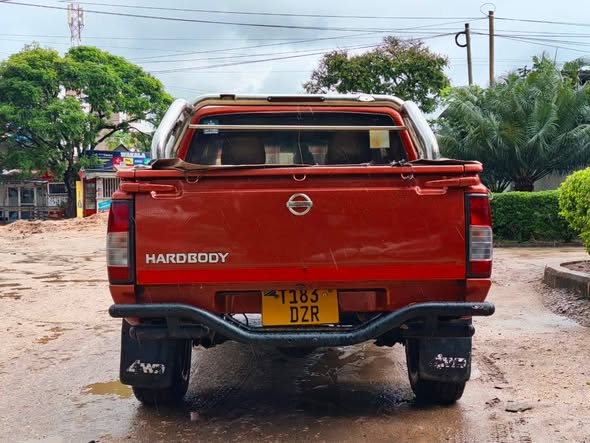 A picture of Nissan HardBody 0718814007 MILION 22 8 Year 2008 Cc 3152
