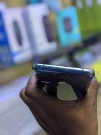 A picture of Nauza simu yangu kipengele kioo kina mistar oppo find x3pro
