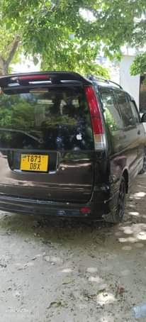 A picture of Toyota noah