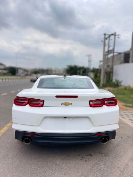 A picture of FOREIGN USED 2020 CHEVROLET CAMARO 42 000 000 08175232309