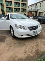 A picture of 2008 Lexus Es350 Just 5 months drive Engine and gear