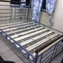 A picture of Njoo ujipatie kitanda kipya kwa laki na themanini tu