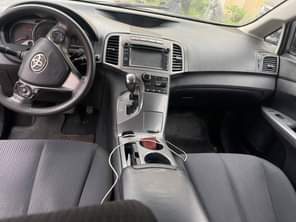 A picture of Toyota Venza 4plugs 2012 neatly used for sale in Abuja