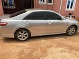 A picture of Toyota Camry 2010 model V6 engine