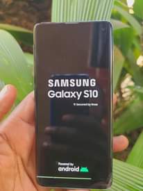 A picture of SAMSUNG S10 AT 190000