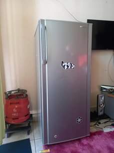 A picture of Samsung fridge